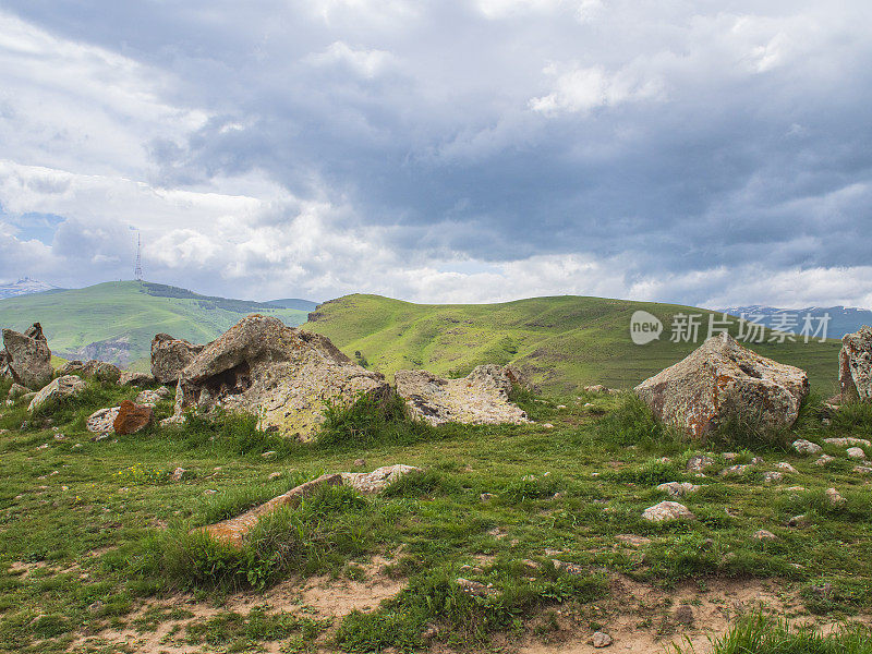 古代观测站Zorats Karer, Karahunj，著名的亚美尼亚巨石阵，在亚美尼亚的西斯兰